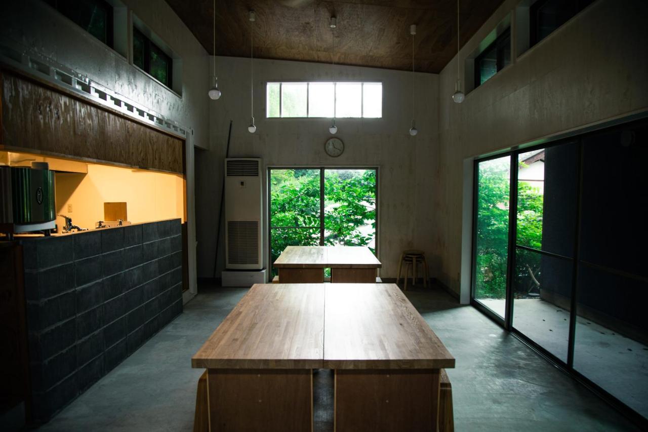 山の中の一棟貸切宿 五番地 Nambu (Yamanashi) Kültér fotó